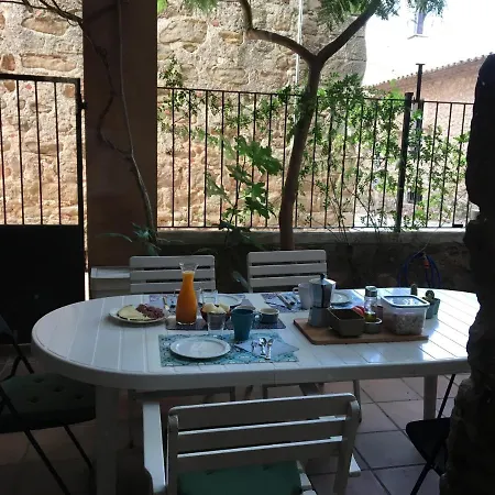Les Olives At Artist's House Bed & Breakfast Las Olivas